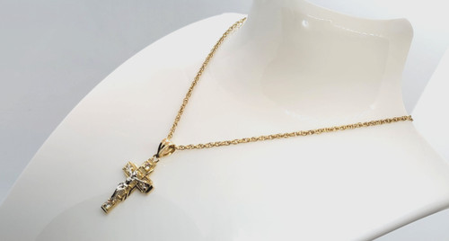 9ct gold crucifix pendant - gold, rope