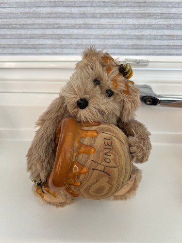 Vintage honey bee bear - vintage, with
