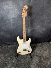 Fender Squier Affinity Series Stratocaster Olympic White Electric Guitar (set up