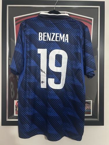 Karim benzema signed - karim,