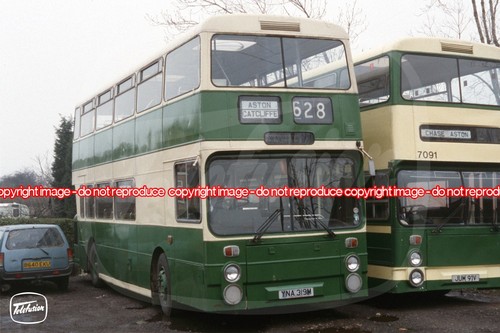 Bus photo maxfield yna319m - maxfield,