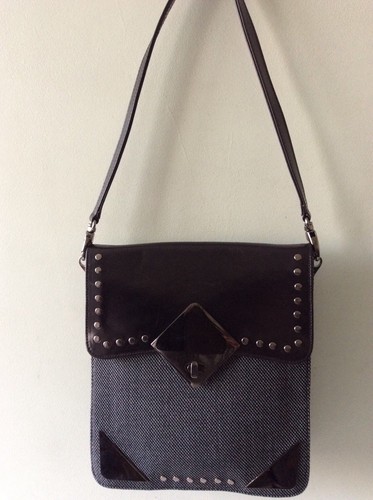 Russell bromley stuart - russell,