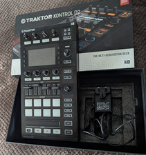 Native Instruments Traktor Kontrol D2 DJ Controller - BOXED