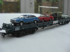 Bachmann 38-902 OO scale BR Motorail Mk1 FVX Carflat with load. Wagon B745053