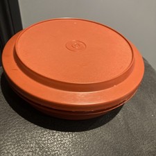 Vintage Tupperware Seal N