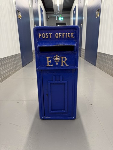 Post office box - office, er