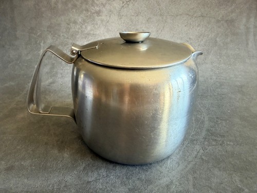 Vintage old hall robert welch - vintage,