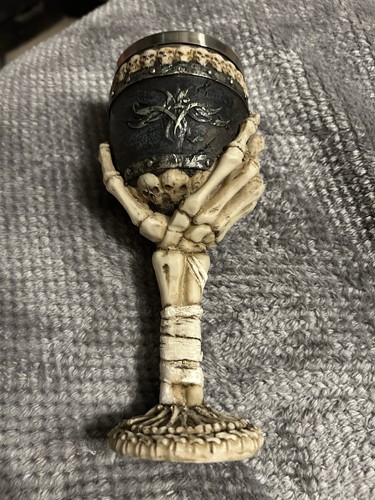 Gothic skeleton hand - gothic, skull