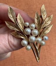 Vintage Crown Trifari Brooch