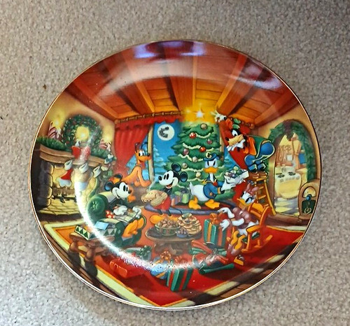 Disney christmas our house - disney,