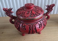 Chinese Urn Vase Dragon Design