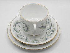 Royal Standard Garland bone