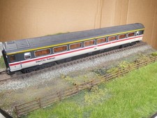 Lima 00 Gauge BR Mk 3B Pullman