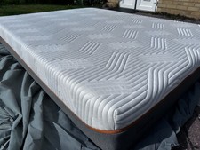 EX DISPLAY TEMPUR CONTOUR DOUBLE LUXE MATTRESS 135x190X25cm Medium rating £3845