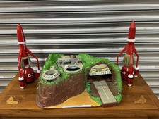 Vintage 1992 Matchbox Thunderbirds Tracy Island Playset (A/F) With Rockets