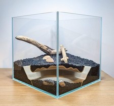 Corner Aquarium or Reptile