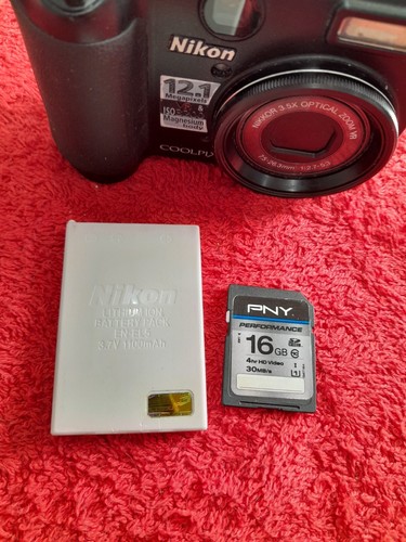Nikon coolpix p5100 1mp no - ,