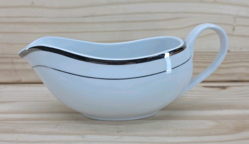 Trade winds tableware - winds, gravy