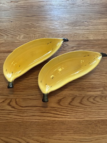 Vintage pair ceramic banana - pair,