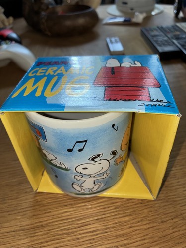 Snoopy peanuts coffee mug - coffee,