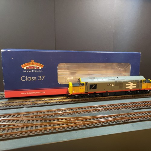 Bachmann class 387 - class, 37