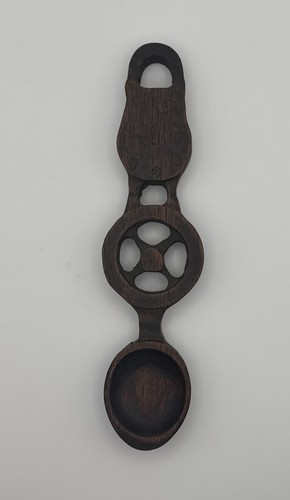 Antique welsh love spoon - love,
