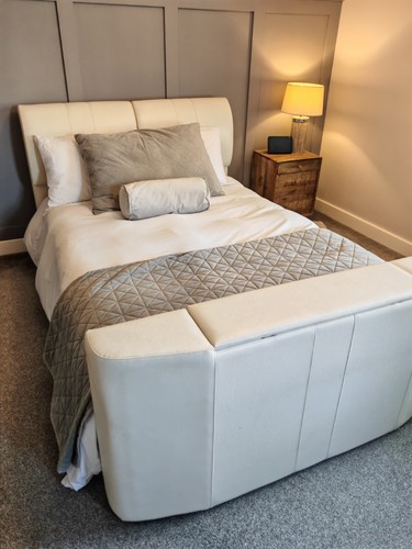 Double bed with storage - with,