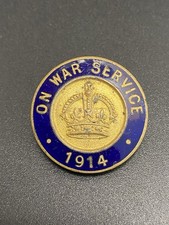 Original WW1 On War Service 1914 Lapel Badge