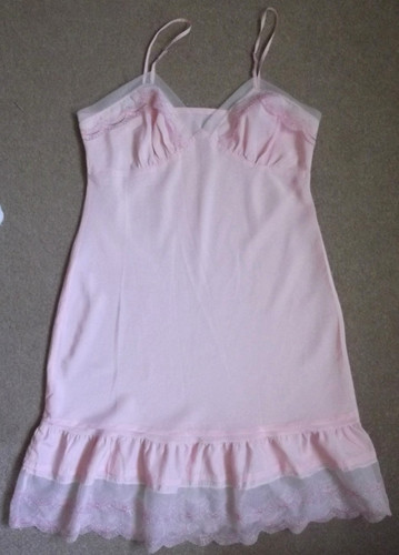 Vintage provawear pink - pink, frilly