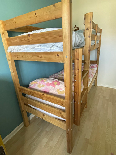 Solid pine wooden - pine,