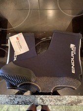 Endura Mt500 Overshoes. Size Medium. Brand New with Tags