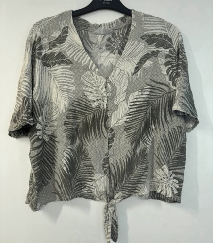 Ladies leaf print button - leaf,