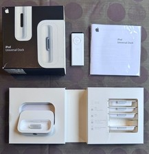 Apple iPod Universal Dock A1153 MA045G - Original Box - Plus A1156 Remote