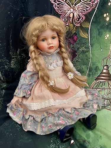 Haunted doll ellen - haunted, doll,