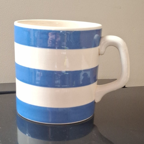 Unmarked blue white - &, striped