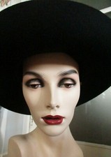 STYLISH PETER BETTLEY HAT