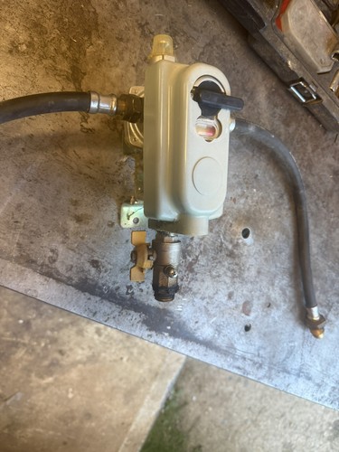 Static caravan bottle auto - static,