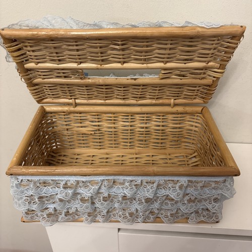 Vintage woven rattan - woven,