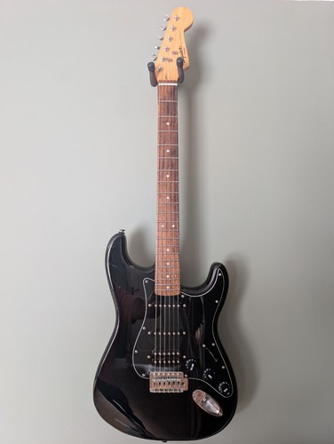 Squier bullet strat - squier,