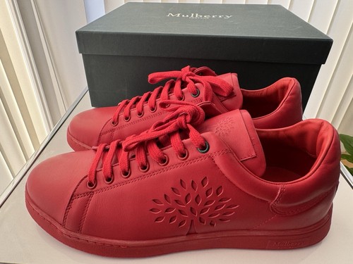 Mulberry tree tennis - tree, trainers