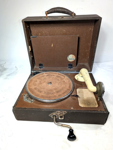 1940s silvertone portable - 1940s,