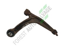 2015 FORD KA 1.2L Petrol OFFSIDE RIGHT FRONT LOWER CONTROL ARM 1639575