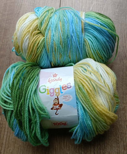 Wendy giggles 100g balls - wendy, x