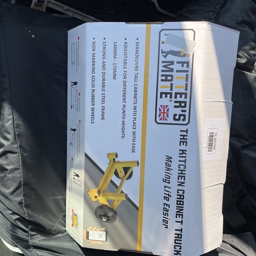 Kitchen fitters cabinet truck - kitchen,