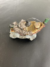 Small (7cm Length) Oriental Model Fishing Boat 