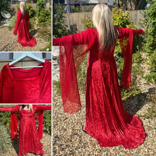 Red medieval wedding - red, dress