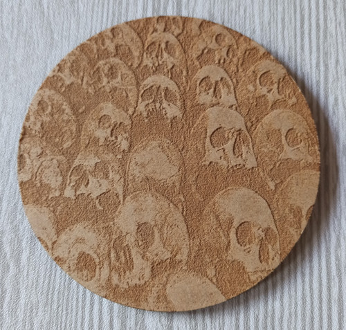 Skulls wooden coaster - skulls, altar