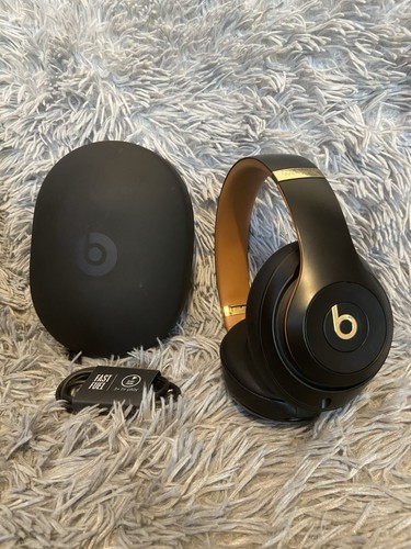 Beats studio headphones - beats,