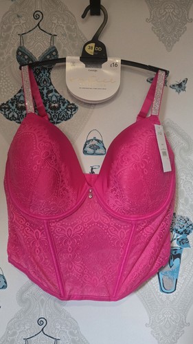 Beautiful pink diamante - pink,
