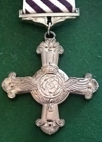Distinguished flying cross - distinguished,